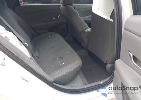 2024 Hyundai Elantra Sel z USA, uszkodzony, nr VIN KMHLM4DG3RU765964